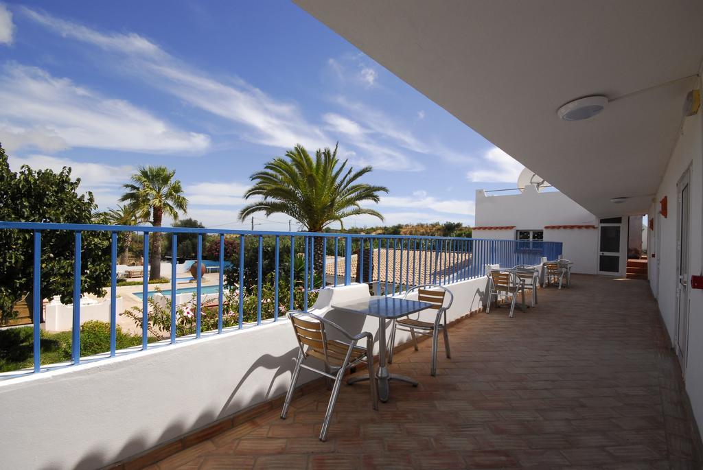Centre Algarve Hotel Moncarapacho Luaran gambar