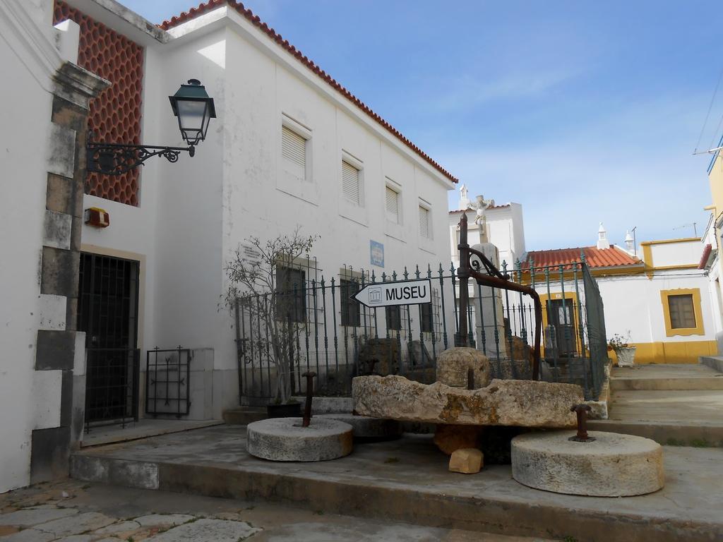 Centre Algarve Hotel Moncarapacho Luaran gambar